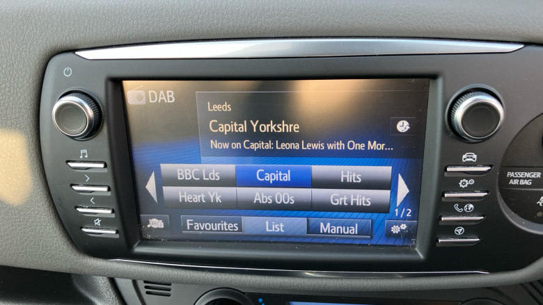 Toyota Yaris 1.5 Hybrid Icon Tech 5dr CVT Hybrid Hatchback